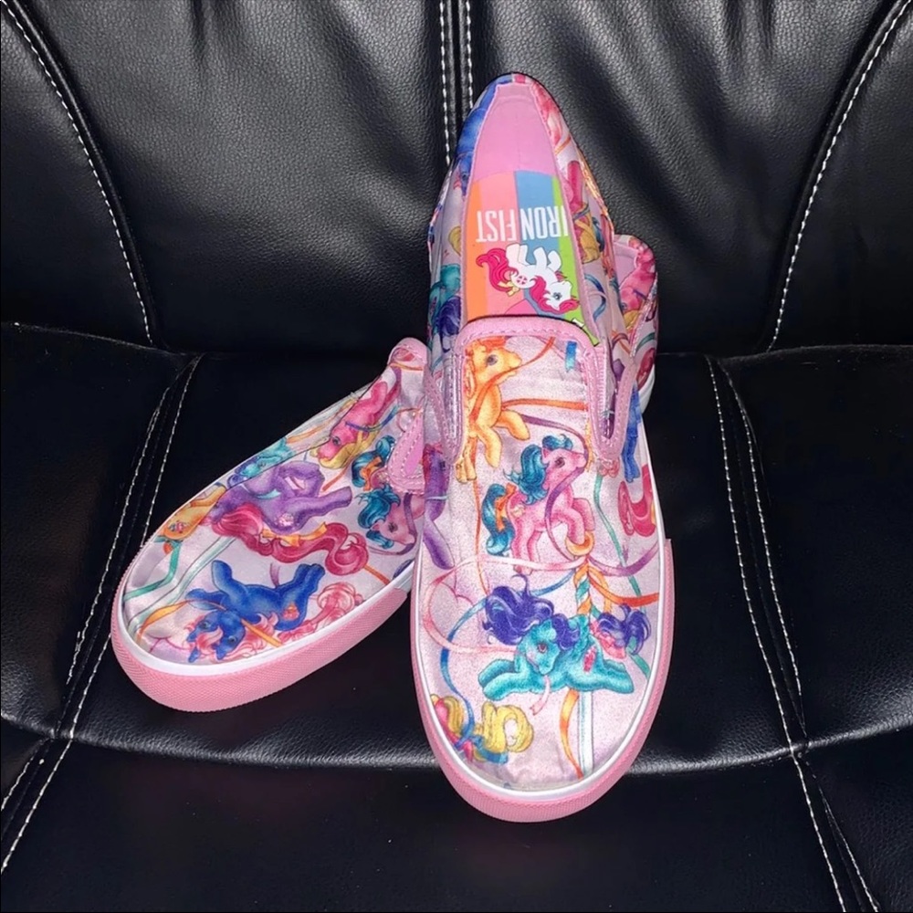 ❌SOLD❌ Iron Fist My Little Pony Shoes Size 9 - Picture 3 of 7